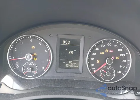 2010 Volkswagen Jetta Limited Edition/Se/Sel from USA, damaged, VIN 3VWRZ7AJ9AM064272